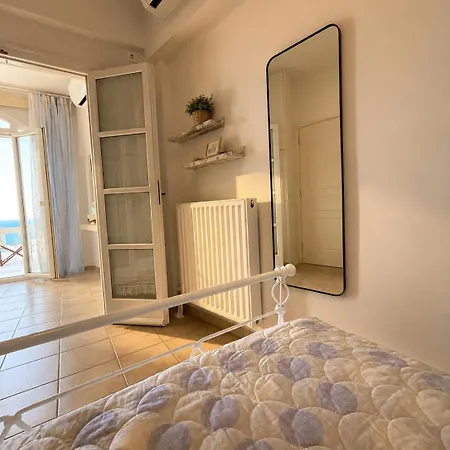 Azure Breeze I - Sea View شقة Naxos City